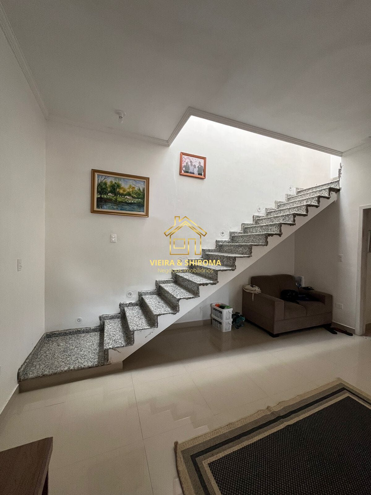 Casa à venda com 2 quartos, 150m² - Foto 9