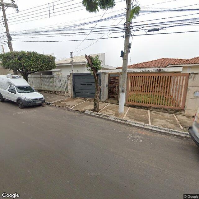 Imagem estática do "Street View" da localização