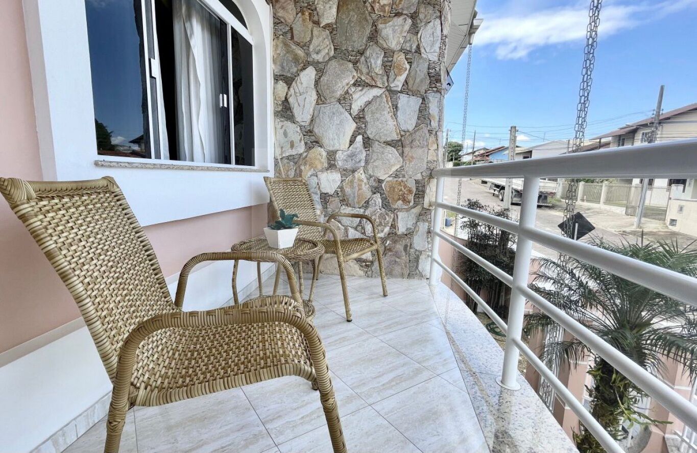 Casa semi mobiliada à venda no bairro Carijós - Indaial/SC — foto 4