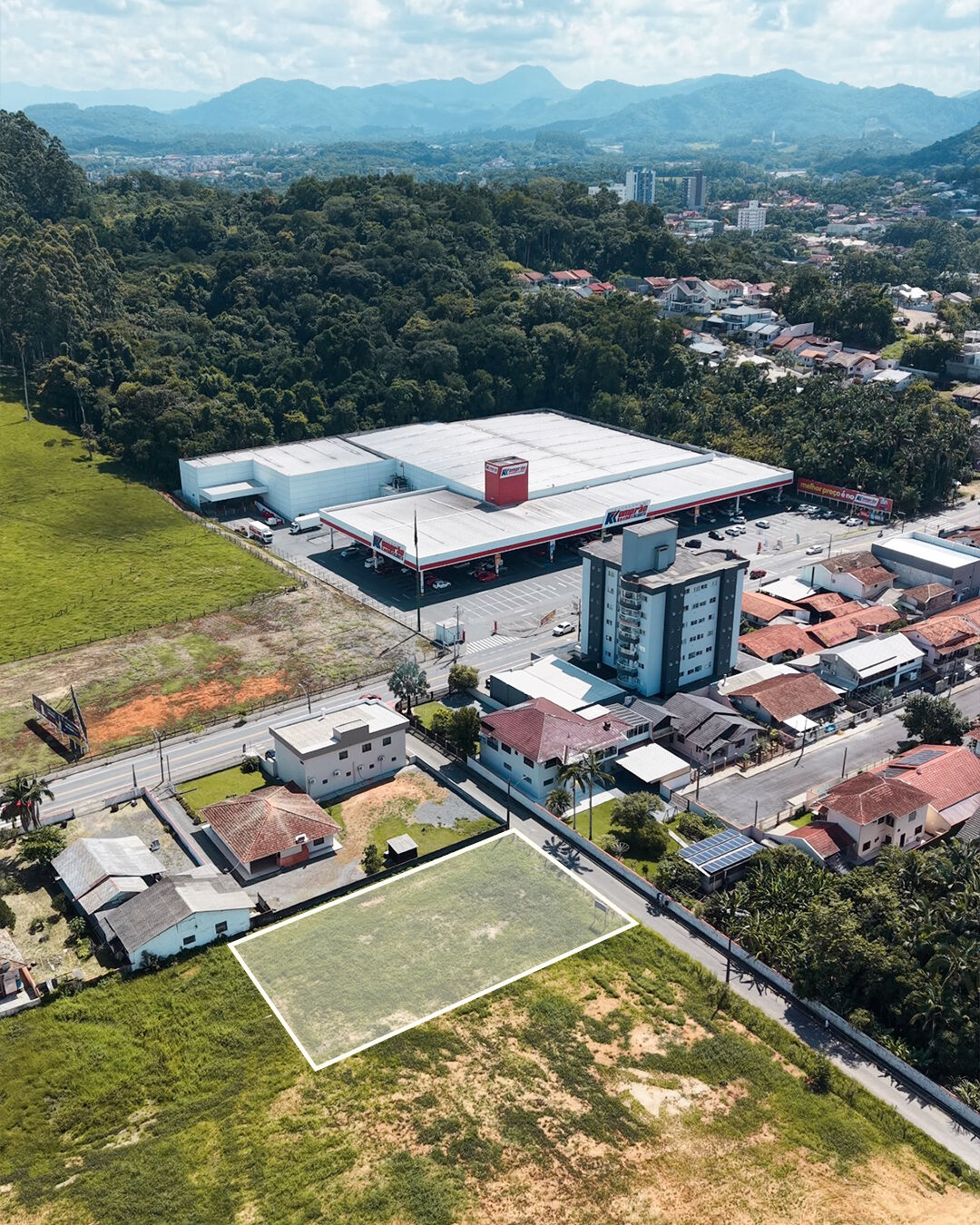 Terreno com alto potencial construtivo no coração de Indaial — foto 3