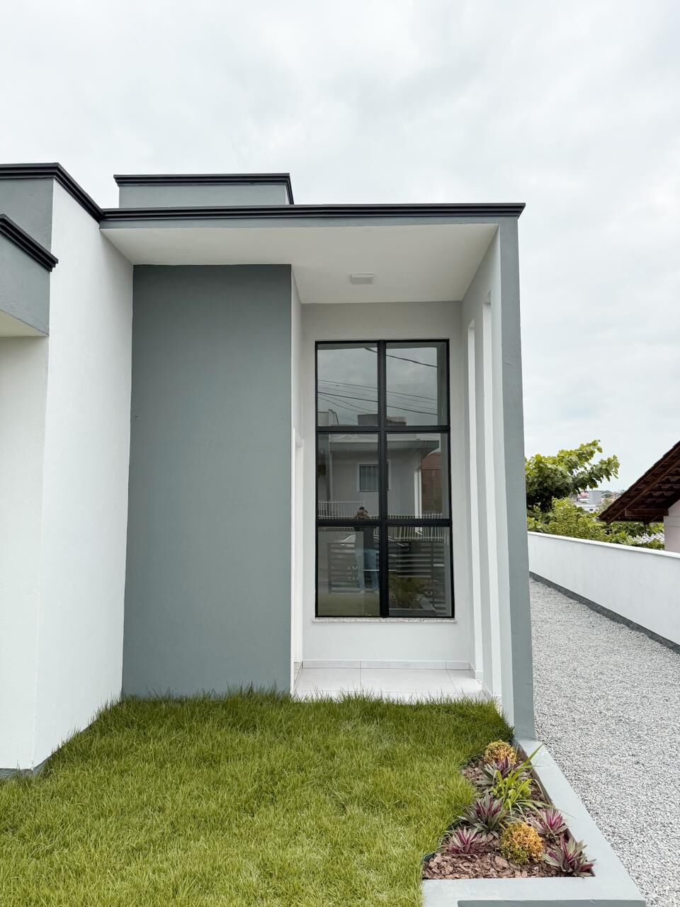 Casa com 3 dormitórios sendo uma suíte com closet — foto 5