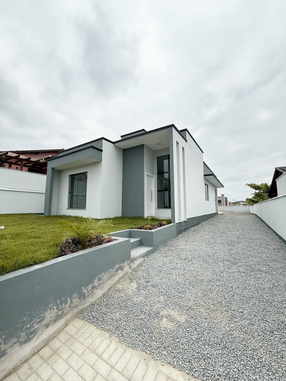 Casa com 3 dormitórios sendo uma suíte com closet — foto 6