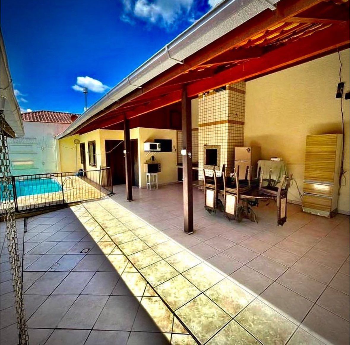 casa com piscina em Blumenau com 5 dormitorios, 196 metros de area construida e terreno com 377 metros — foto 2