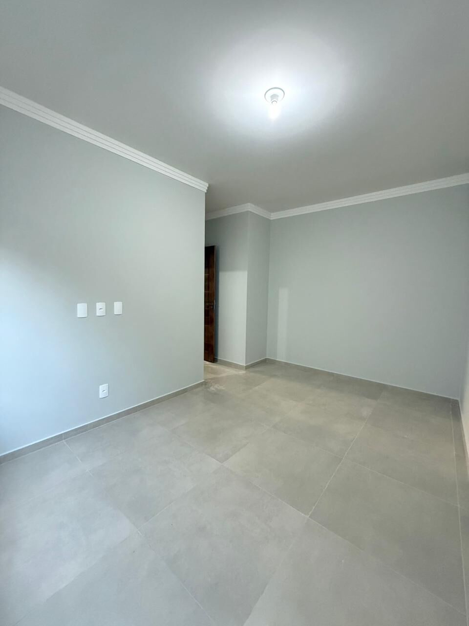 Casa Moderna com Terreno Amplo e Suíte no Bairro Warnow- Indaial! — foto 7