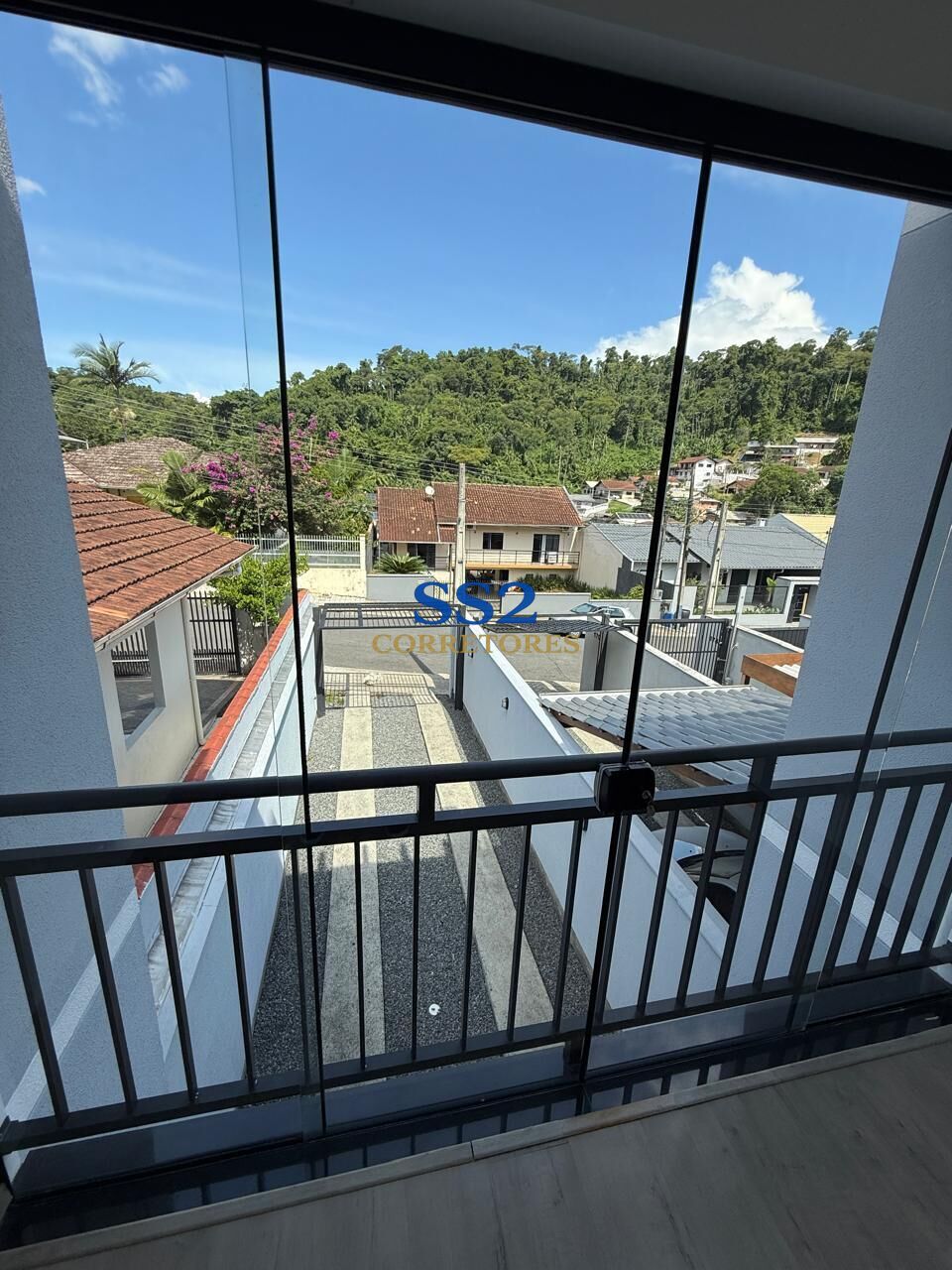 Sobrado Pronto no Bairro Escola Agrícola - foto 1