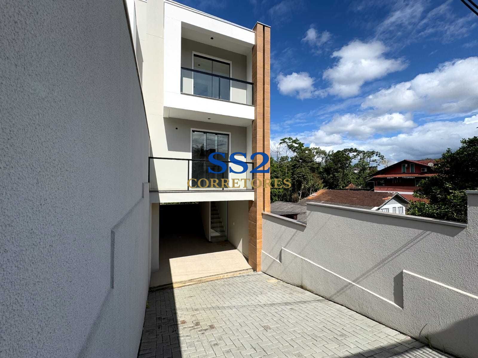 Sobrado Padrão em Blumenau/sc. - foto 1