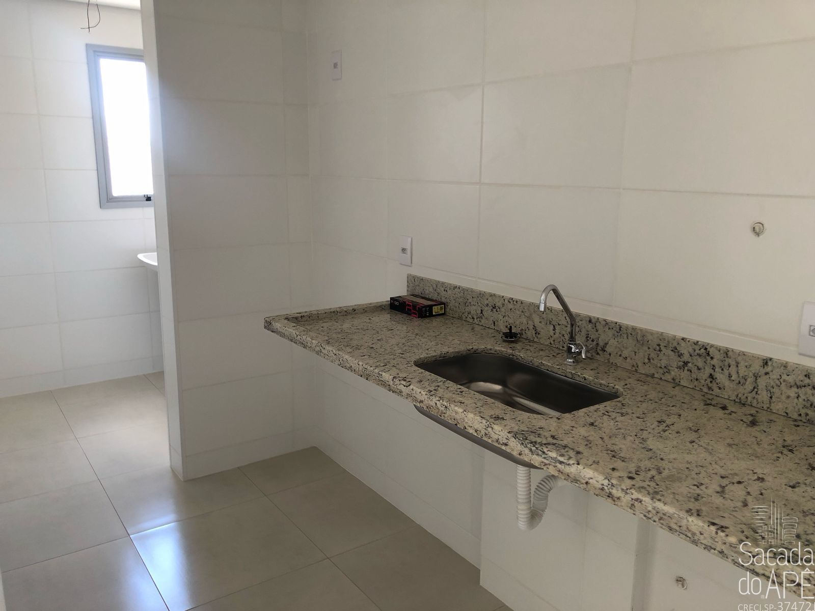 Apartamento à venda com 2 quartos, 68m² - Foto 5