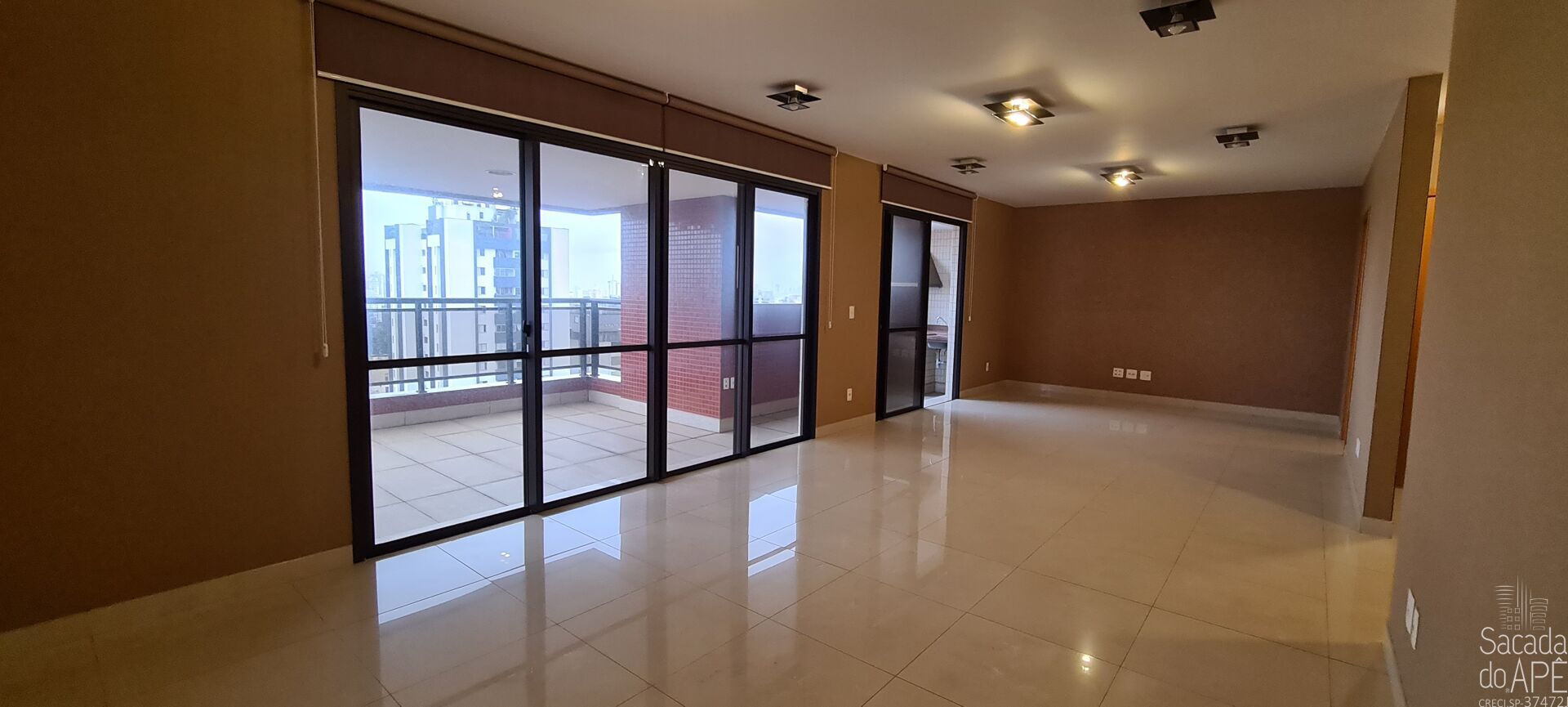 Apartamento, 5 quartos, 208 m² - Foto 2