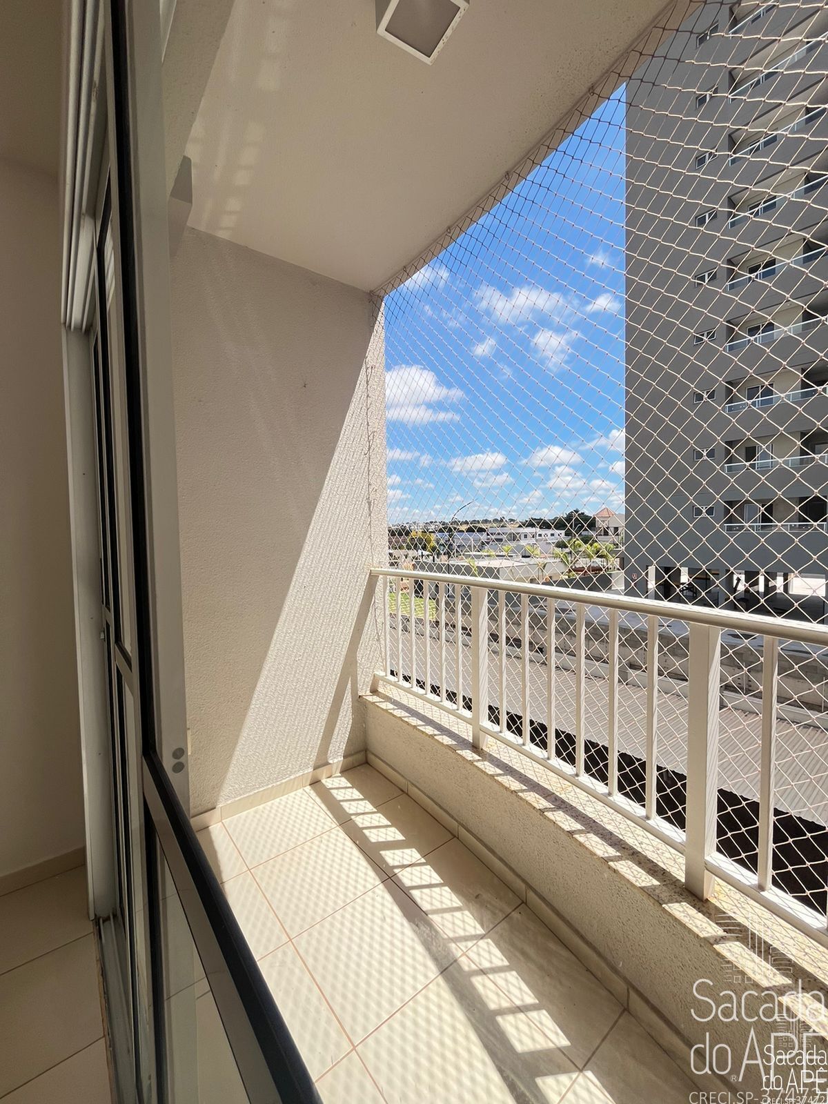 Apartamento à venda com 2 quartos, 58m² - Foto 2