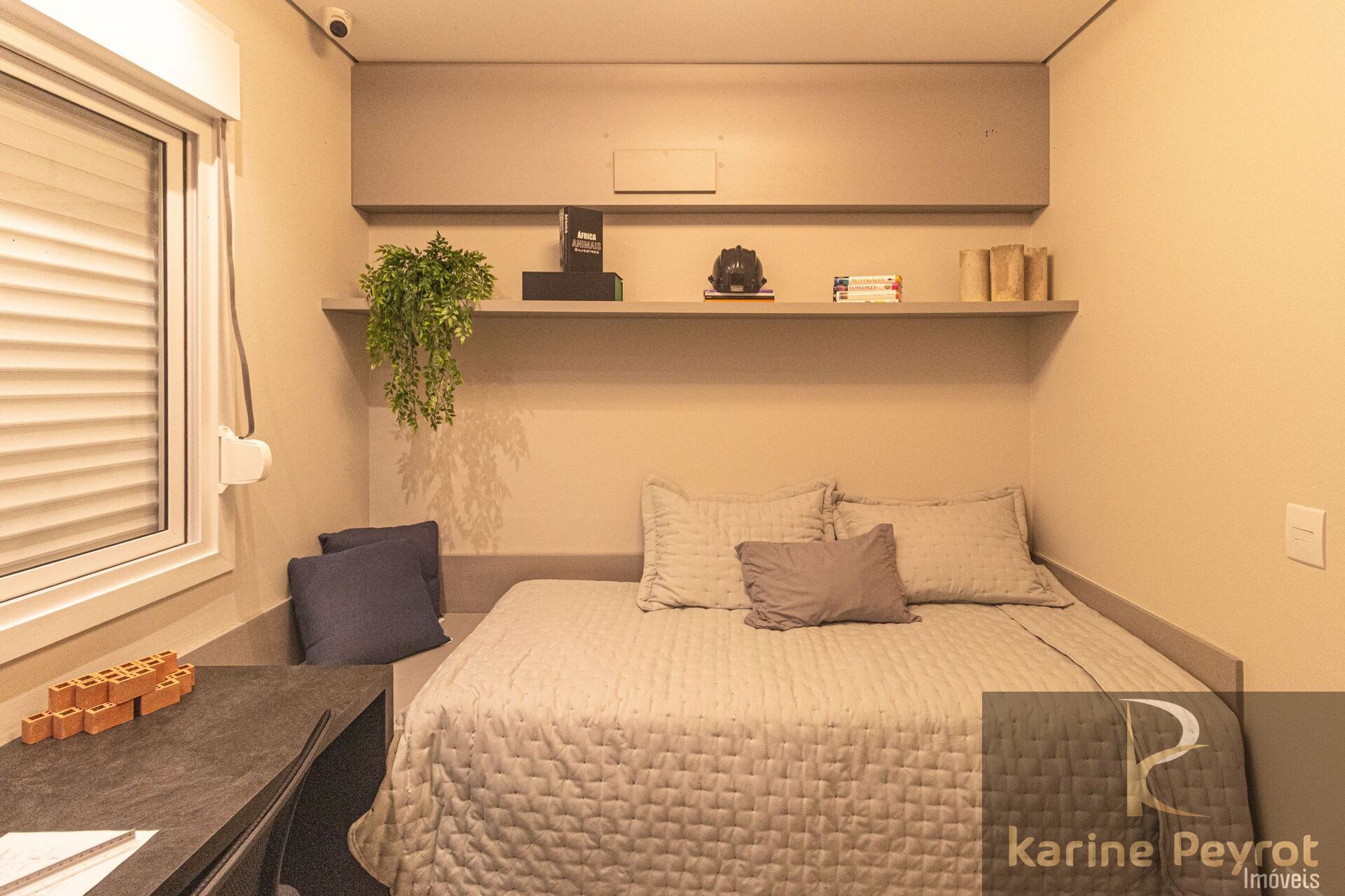 Apartamento à venda com 2 quartos, 71m² - Foto 46