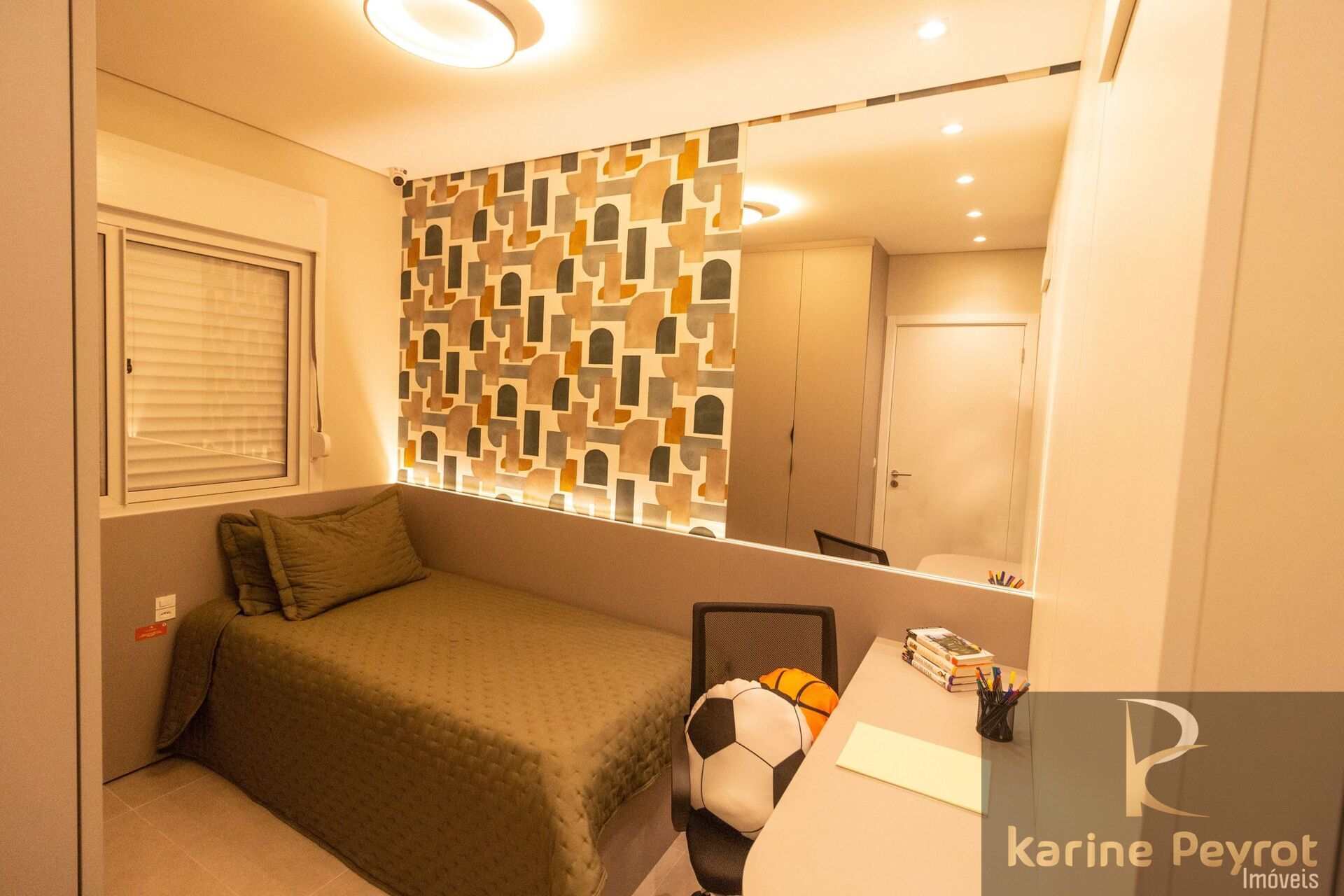 Apartamento à venda com 2 quartos, 71m² - Foto 65