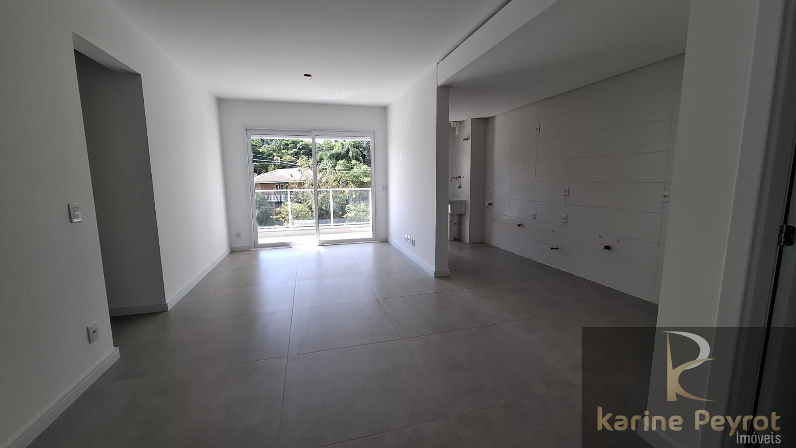 Apartamento à venda com 3 quartos, 91m² - Foto 10