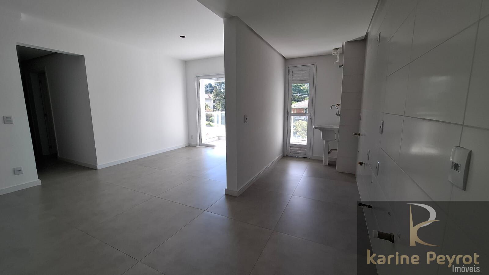 Apartamento à venda com 3 quartos, 91m² - Foto 5