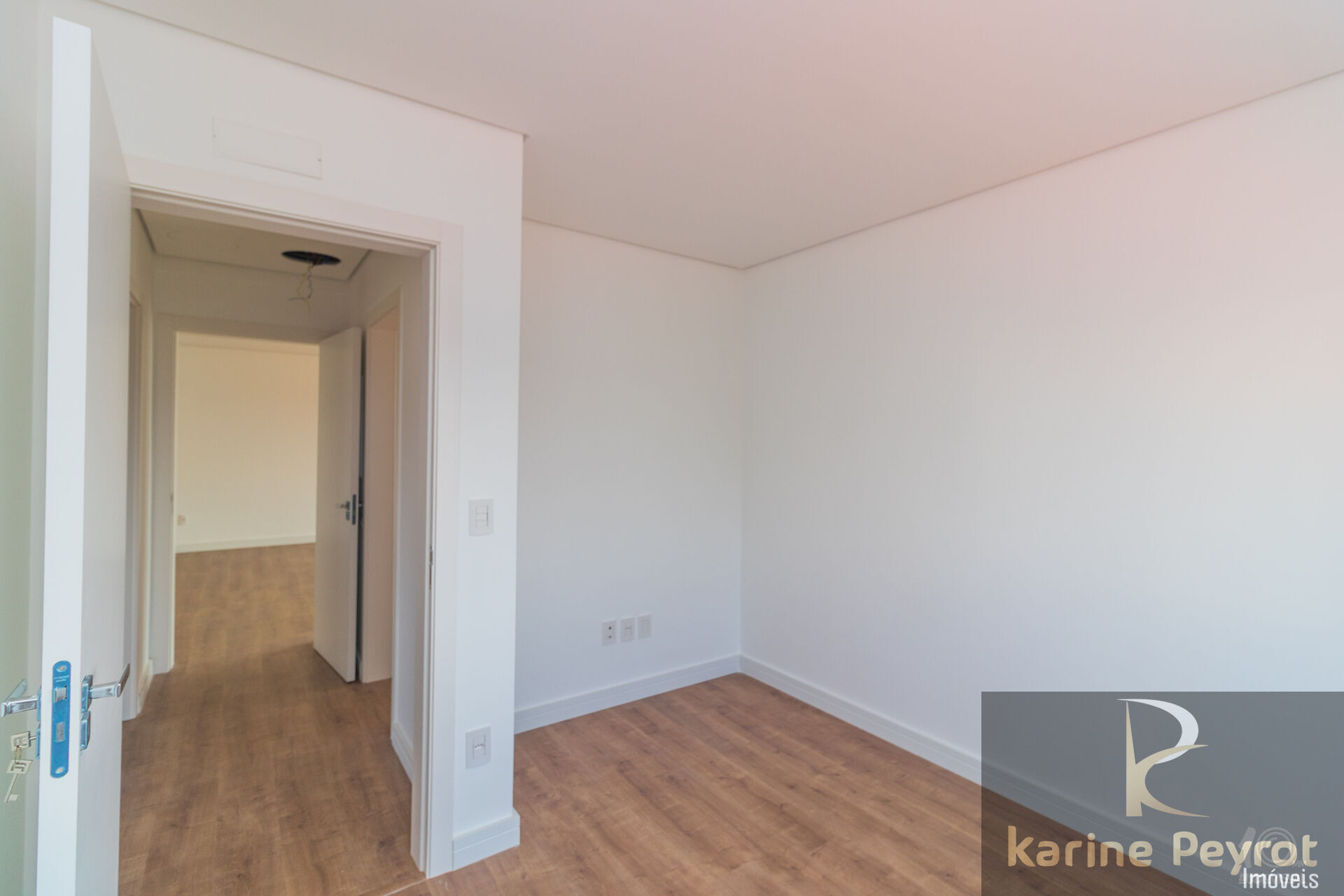 Apartamento à venda com 3 quartos, 124m² - Foto 34