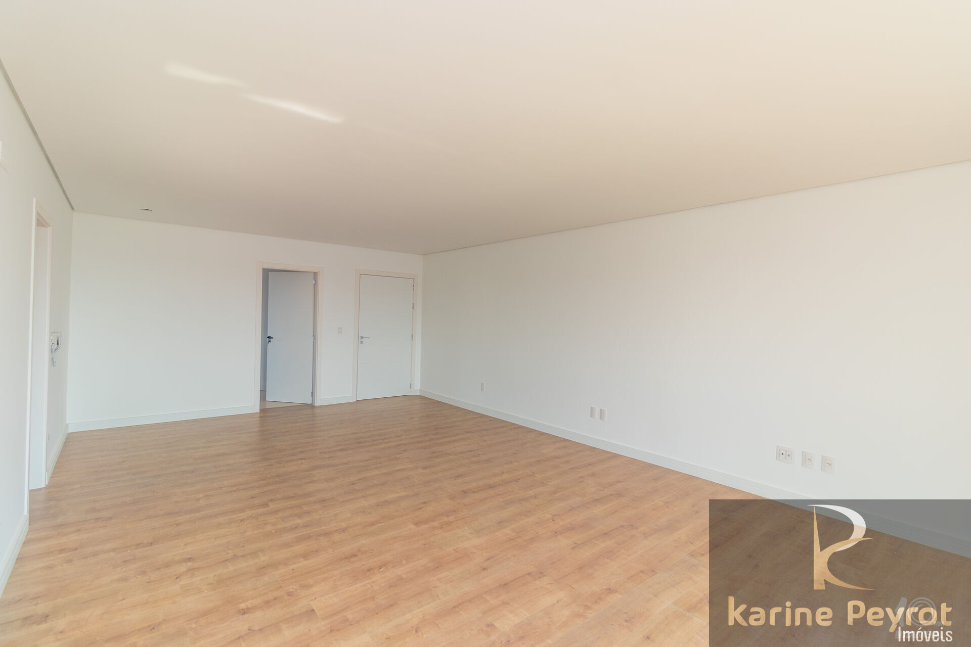 Apartamento à venda com 3 quartos, 124m² - Foto 5