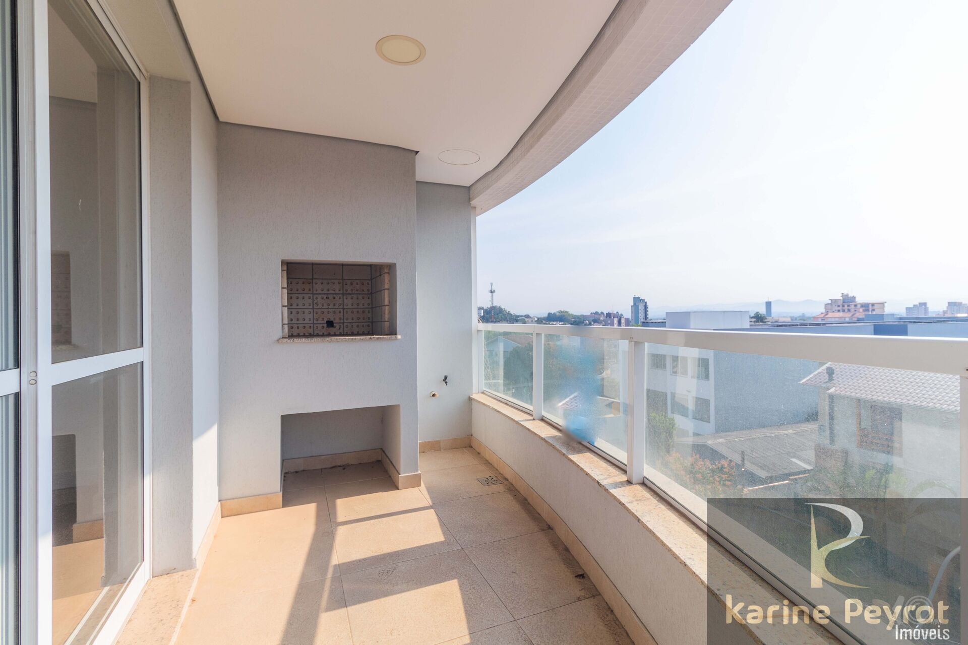 Apartamento à venda com 3 quartos, 124m² - Foto 11