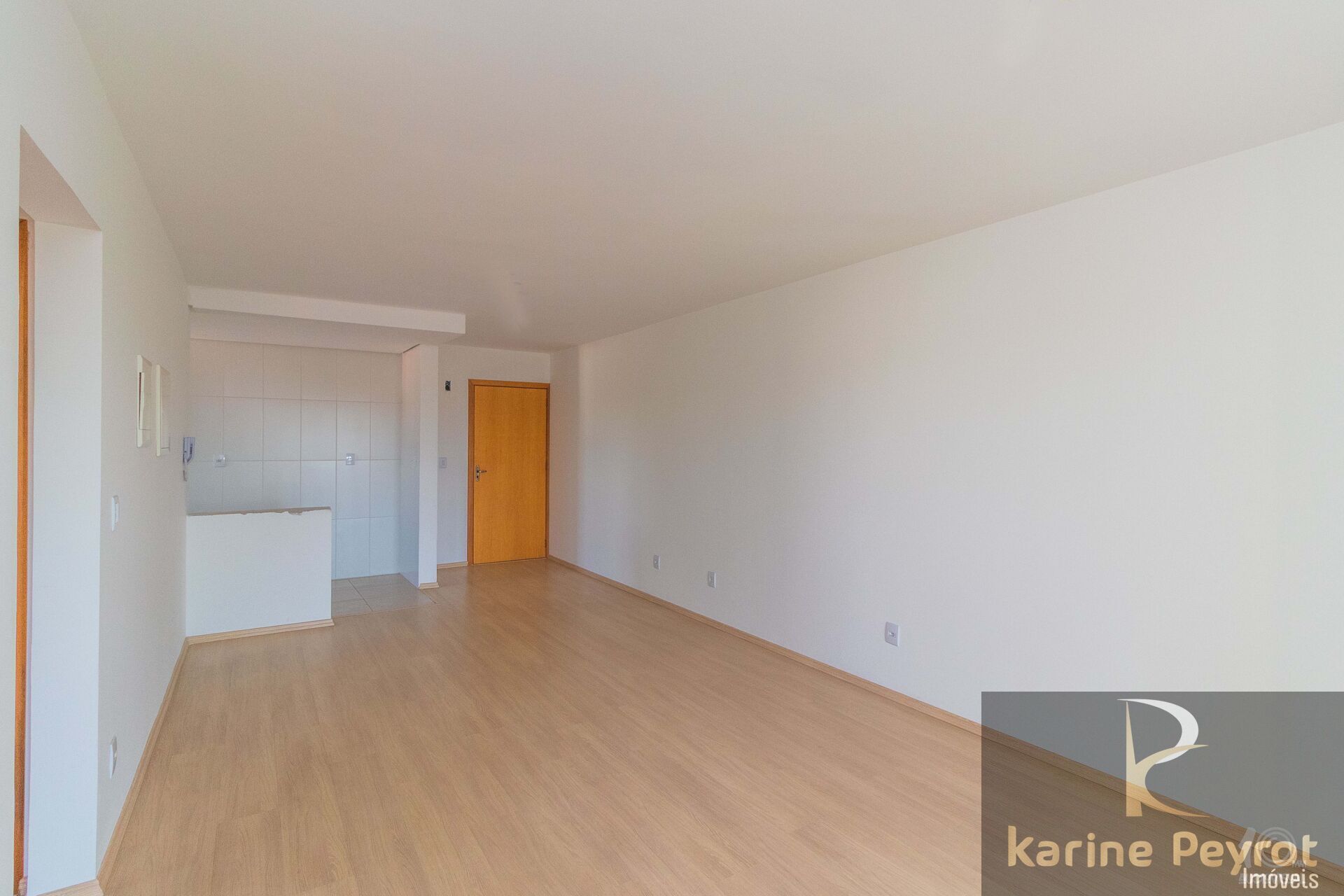 Apartamento à venda com 2 quartos, 81m² - Foto 4