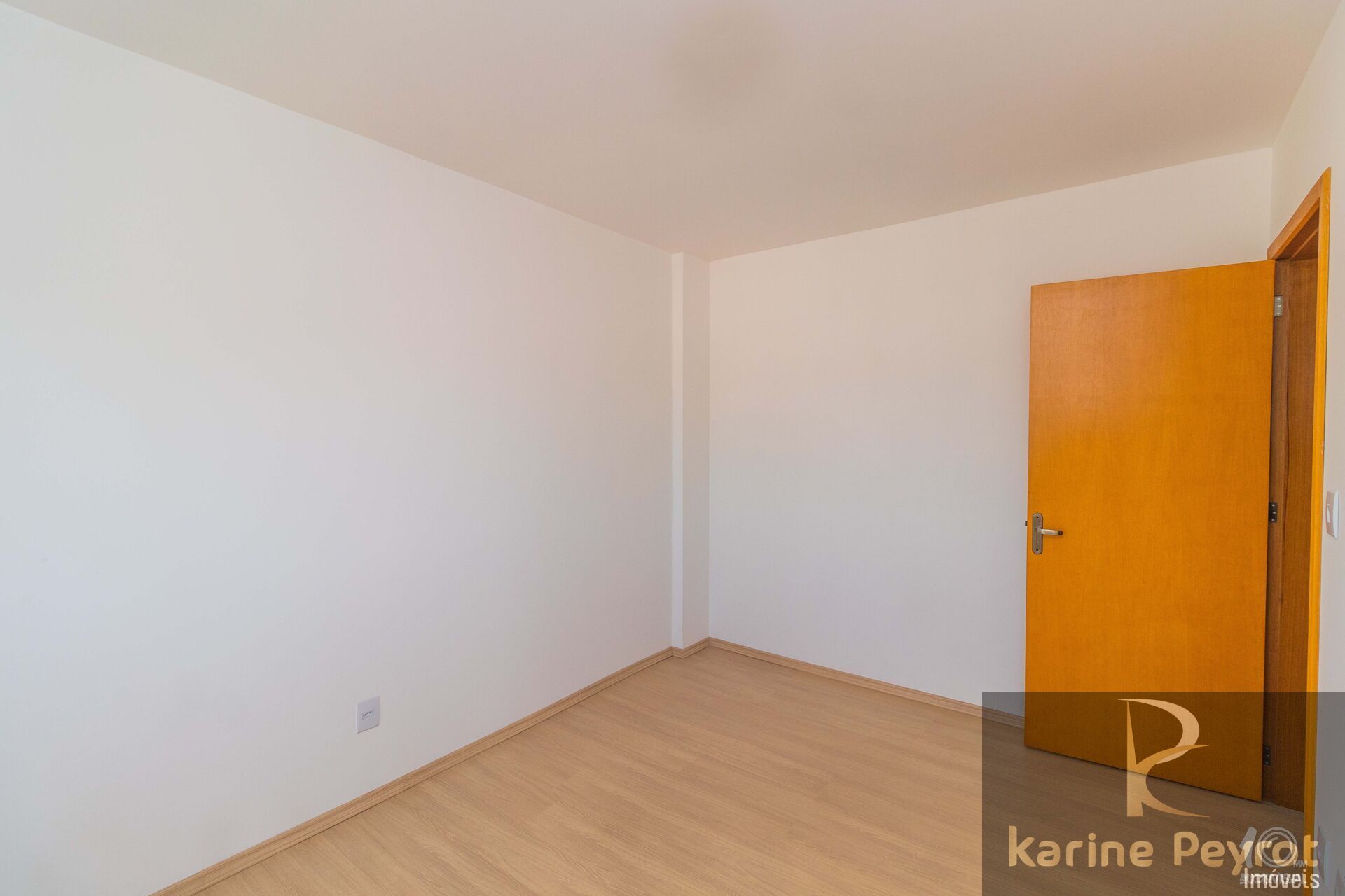 Apartamento à venda com 2 quartos, 81m² - Foto 13