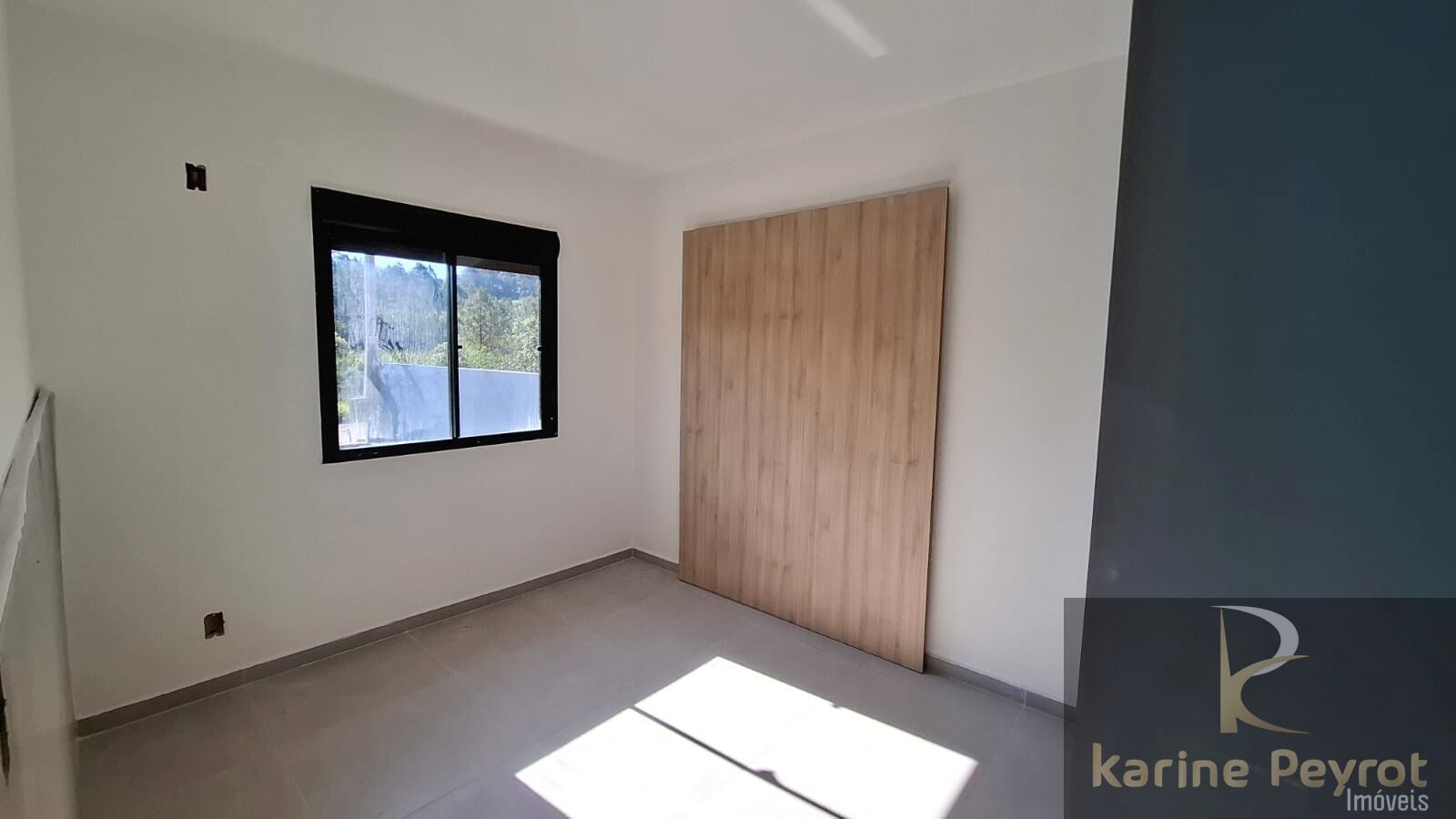 Casa à venda com 3 quartos, 58m² - Foto 15