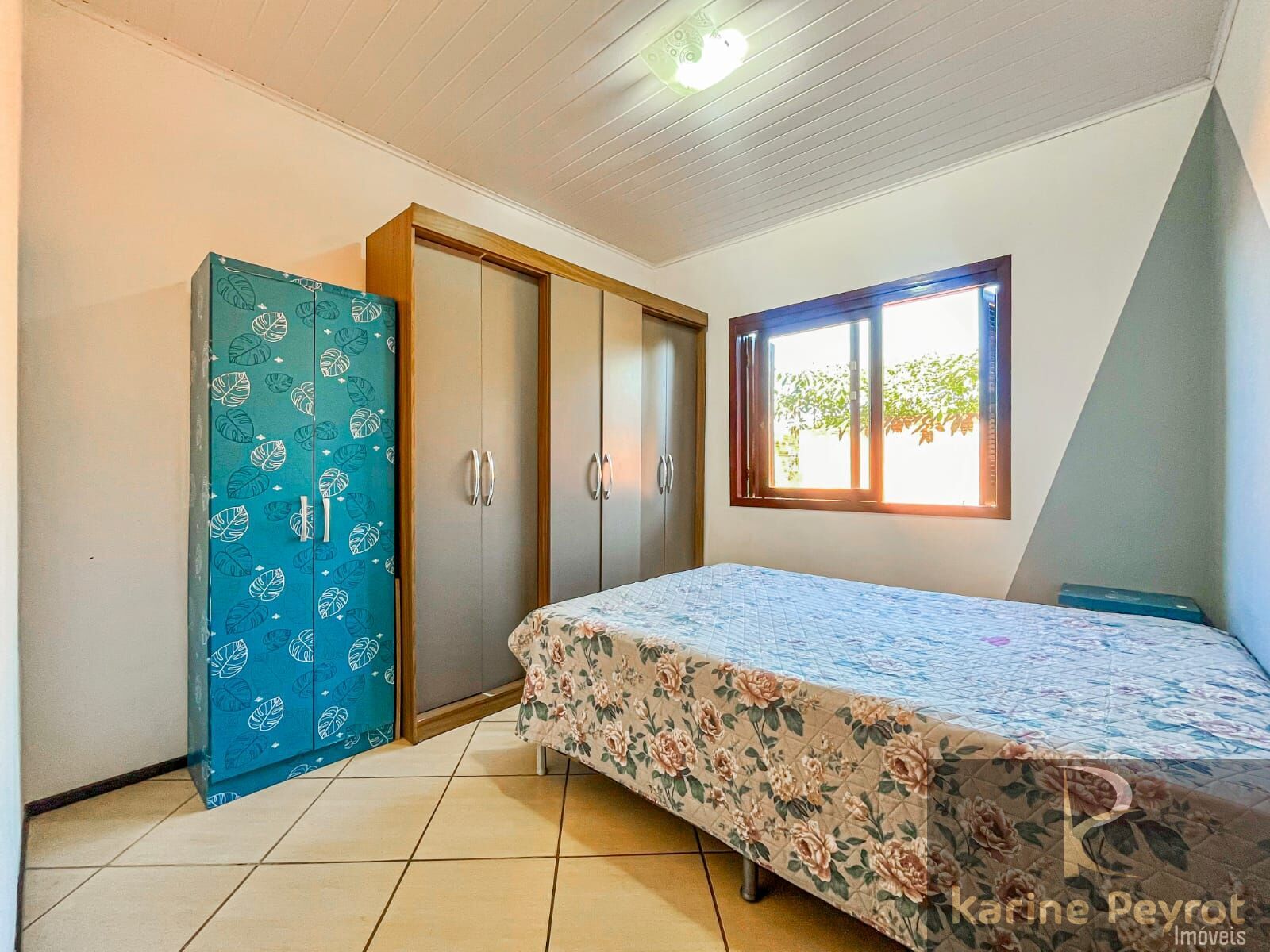 Casa à venda com 2 quartos, 50m² - Foto 5