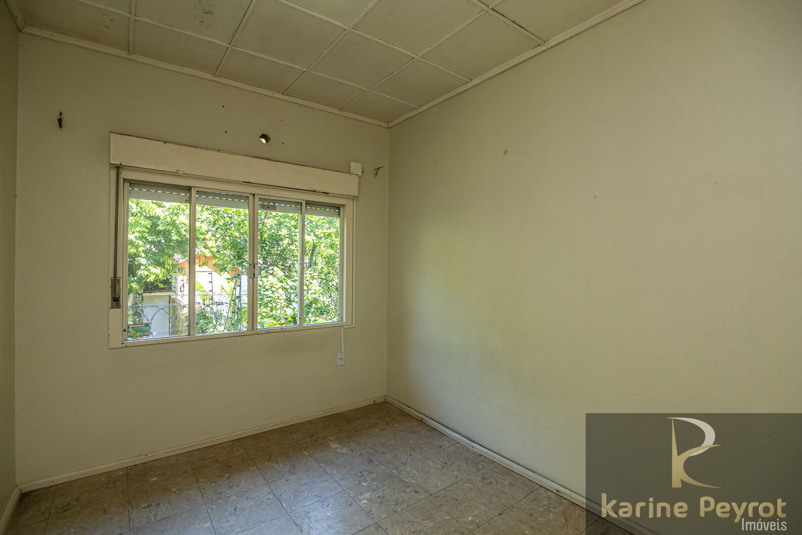 Casa à venda com 3 quartos, 98m² - Foto 28