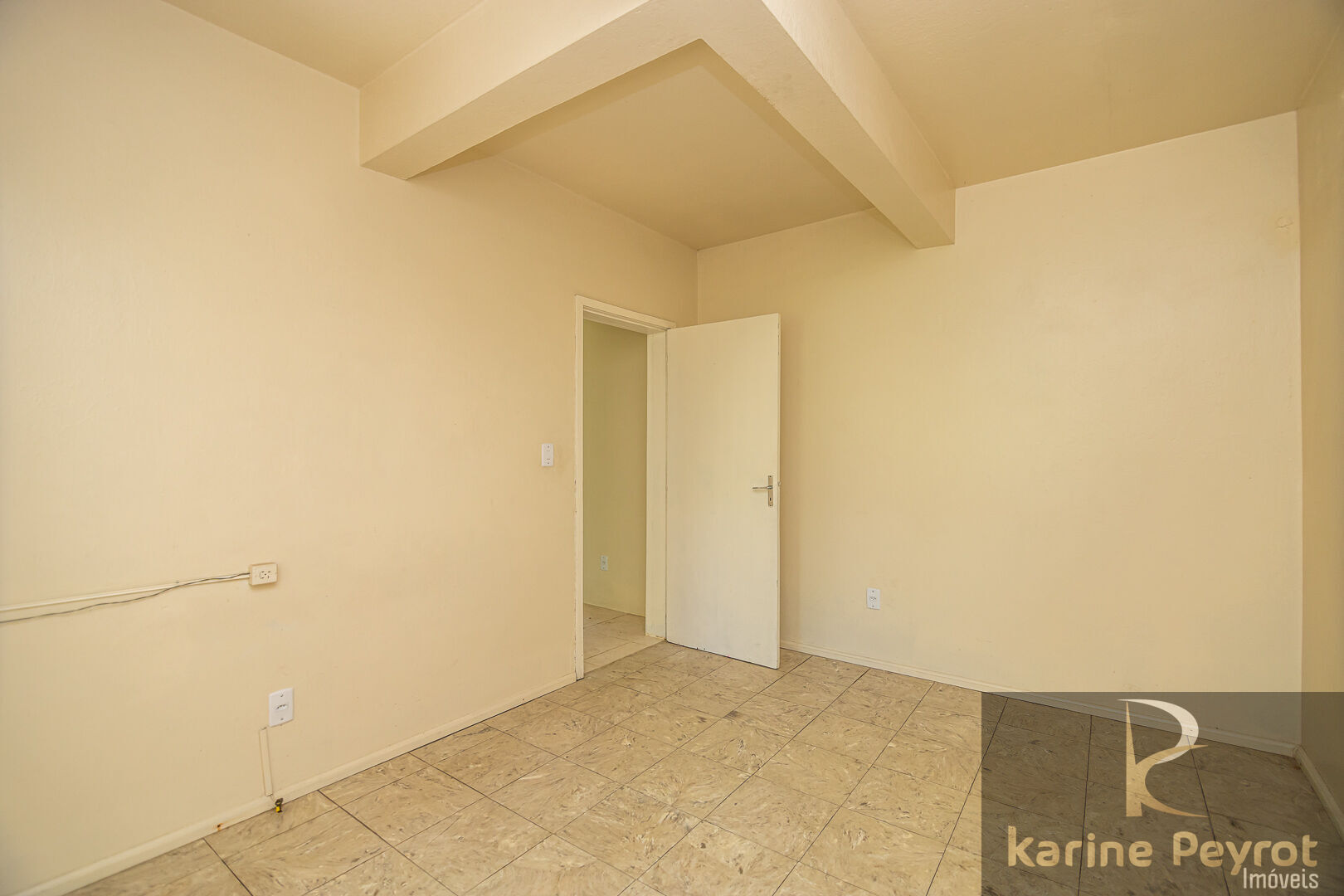 Casa à venda com 3 quartos, 98m² - Foto 8