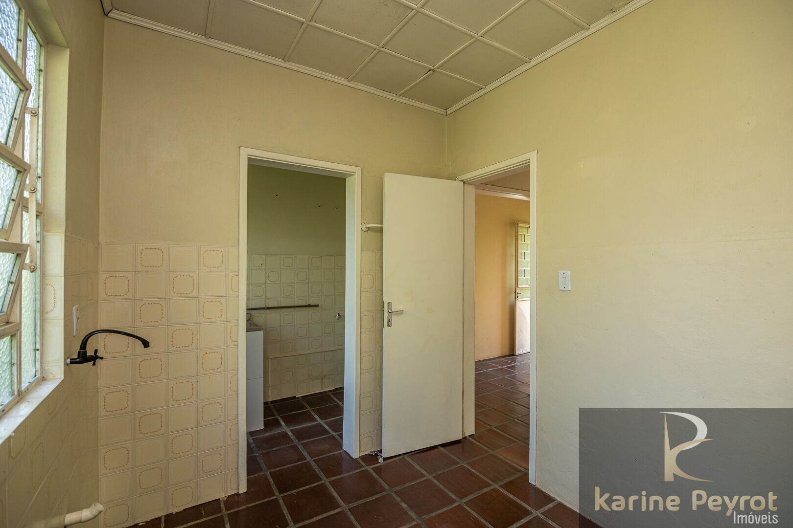 Casa à venda com 3 quartos, 98m² - Foto 33