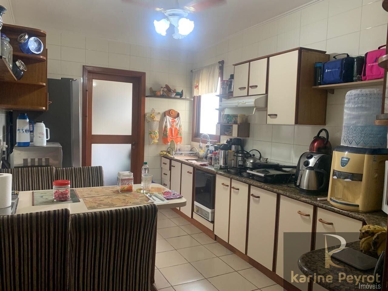 Apartamento à venda com 3 quartos, 141m² - Foto 11