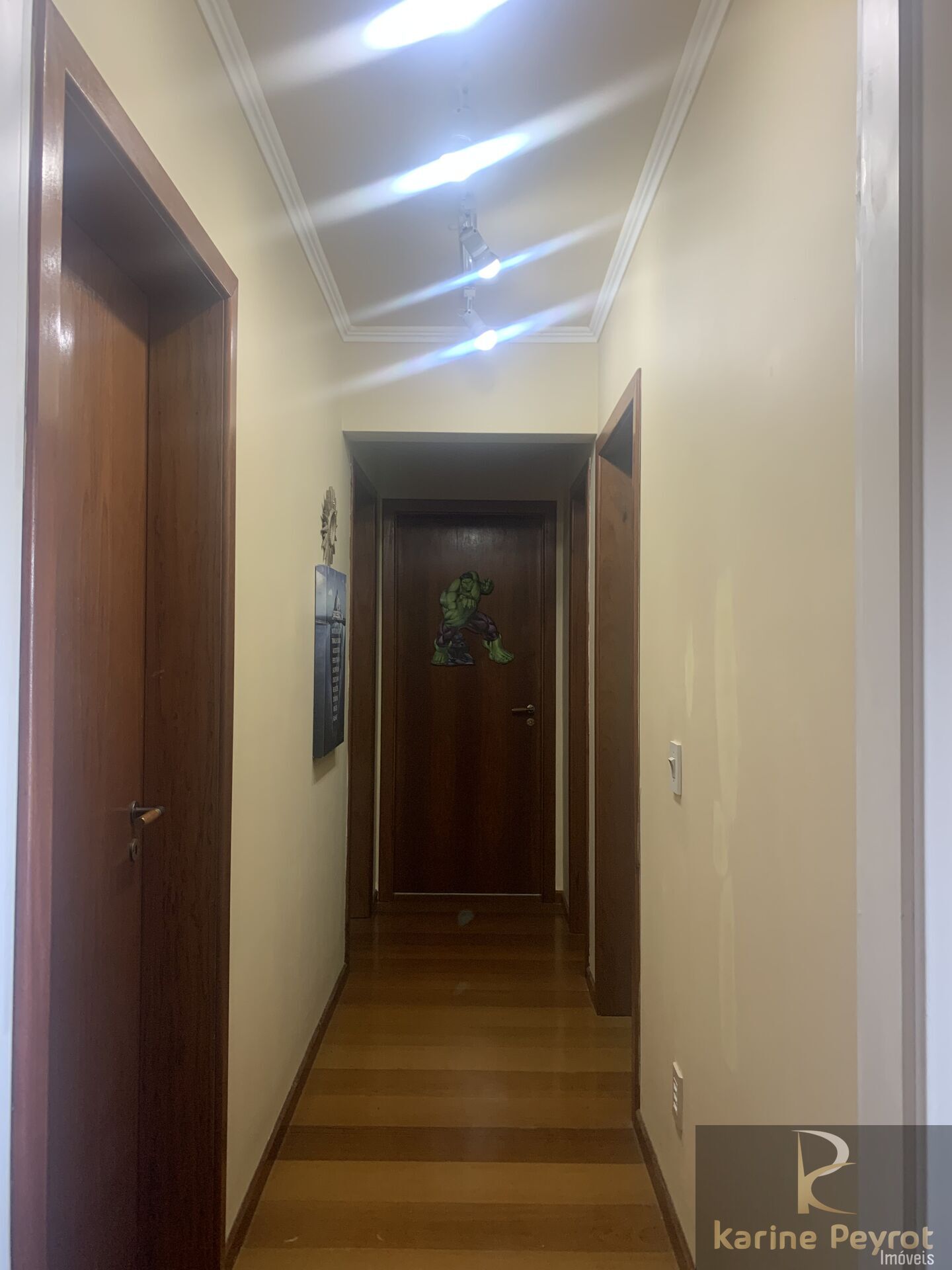 Apartamento à venda com 3 quartos, 141m² - Foto 30