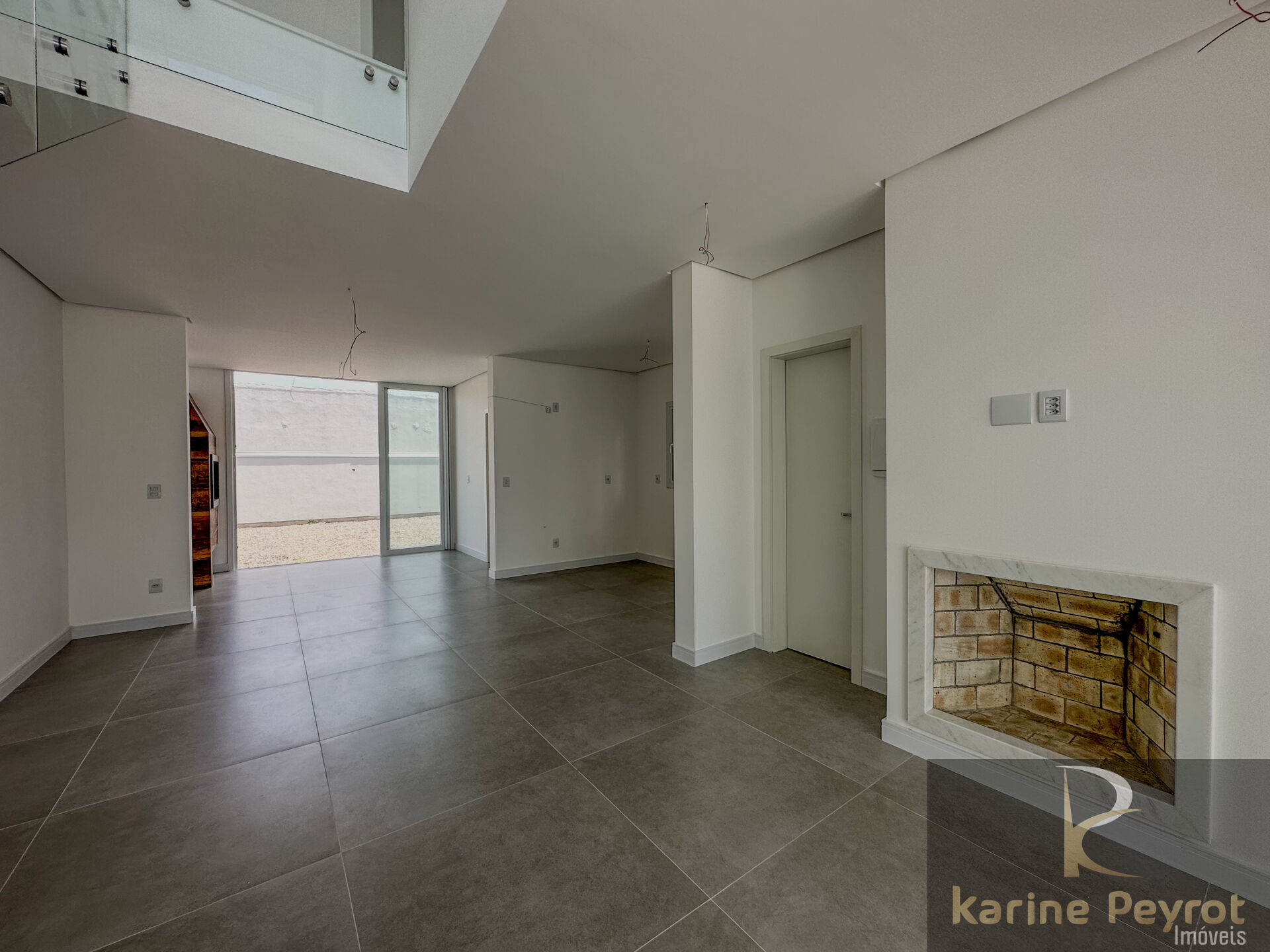 Casa à venda com 3 quartos, 156m² - Foto 14