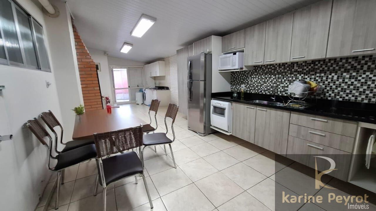 Casa, 3 quartos, 173 m² - Foto 4