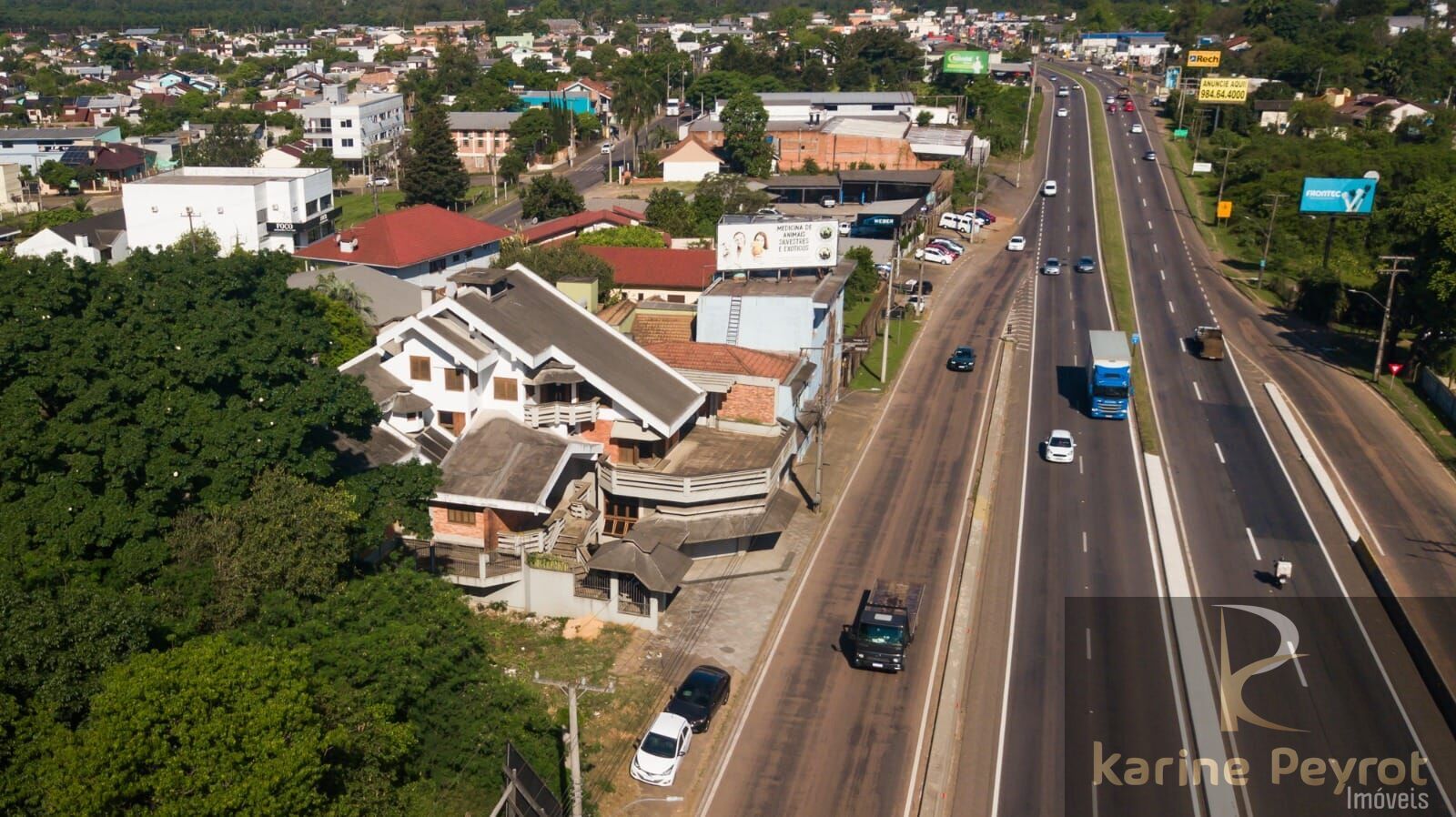 Casa à venda com 6 quartos, 1100m² - Foto 6