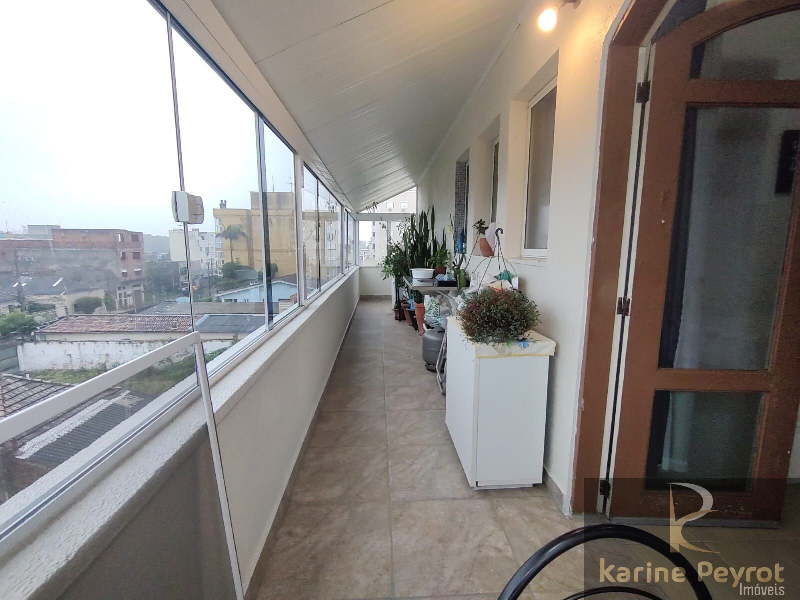 Apartamento à venda com 1 quarto, 59m² - Foto 1