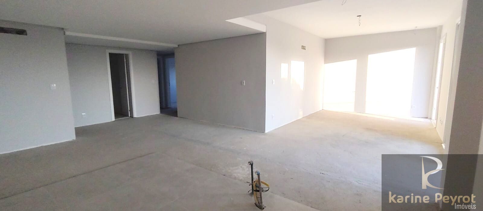 Apartamento à venda com 3 quartos, 147m² - Foto 17