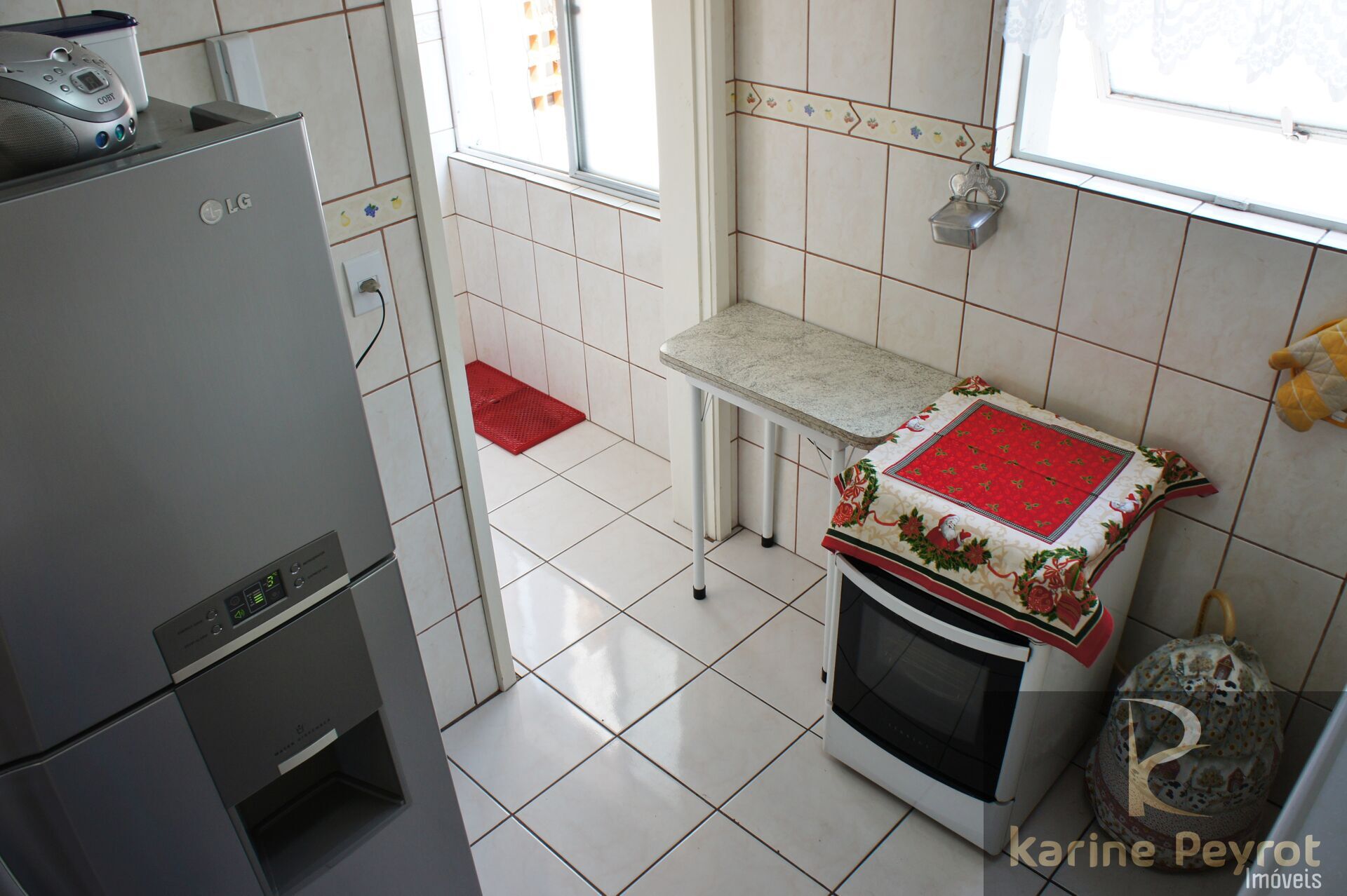 Apartamento à venda com 2 quartos, 72m² - Foto 8