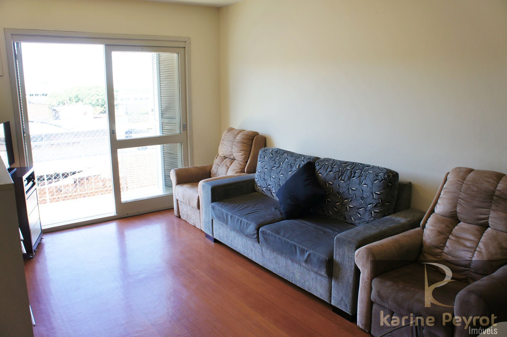 Apartamento à venda com 2 quartos, 72m² - Foto 4