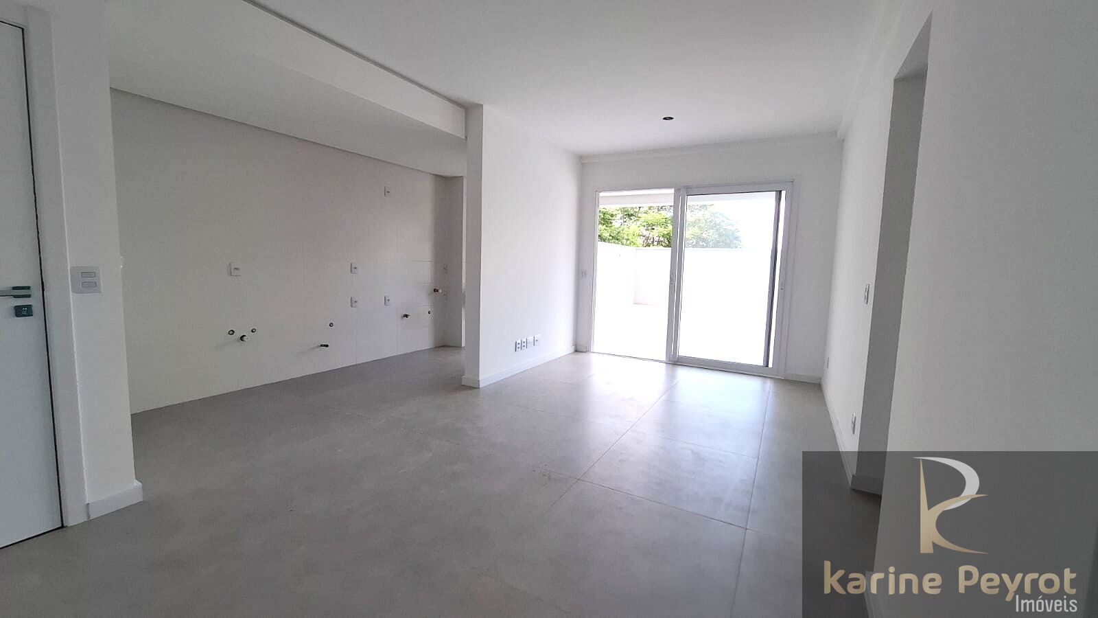 Apartamento à venda com 3 quartos, 254m² - Foto 8