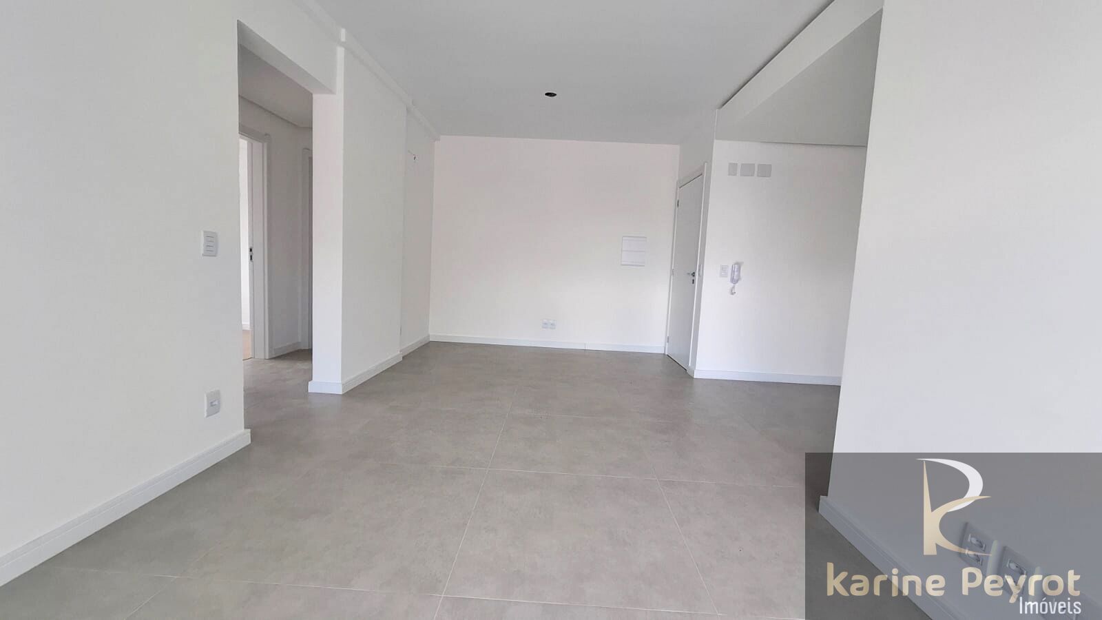 Apartamento à venda com 3 quartos, 254m² - Foto 13