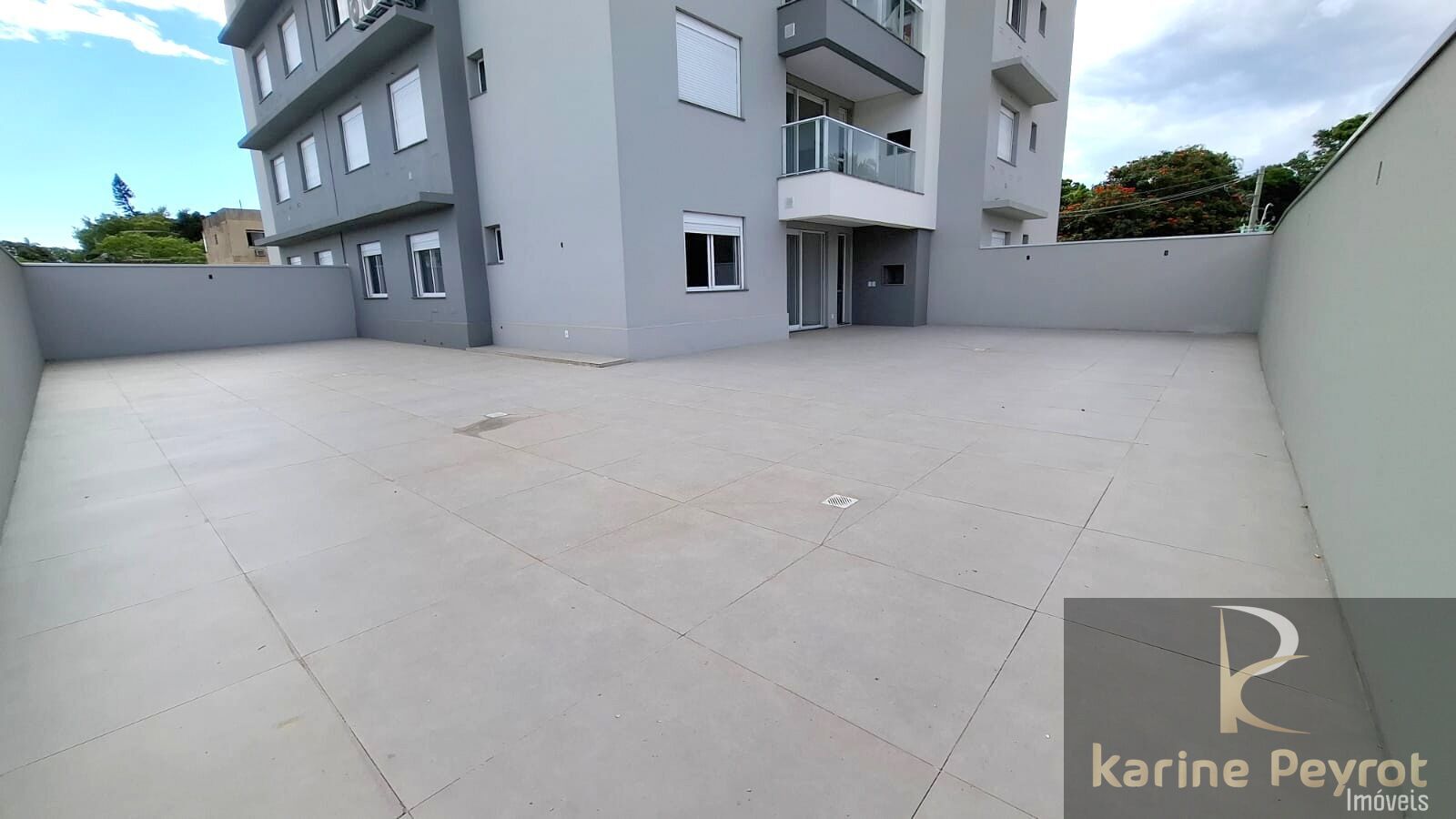 Apartamento à venda com 3 quartos, 254m² - Foto 11