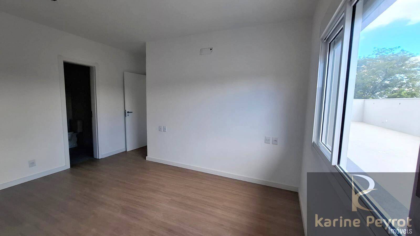 Apartamento à venda com 3 quartos, 254m² - Foto 17