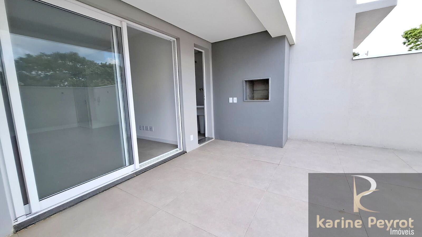 Apartamento à venda com 3 quartos, 254m² - Foto 9