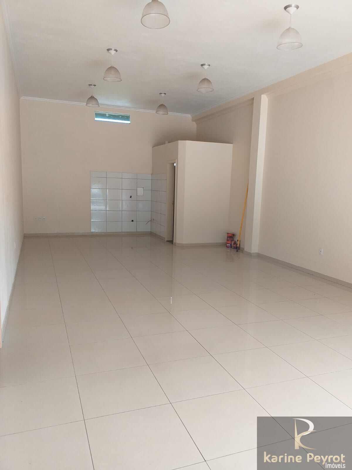 Casa Comercial à venda, 1400m² - Foto 5