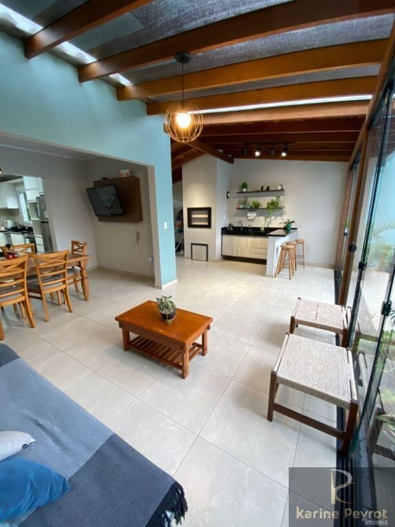 Casa à venda com 5 quartos, 144m² - Foto 20