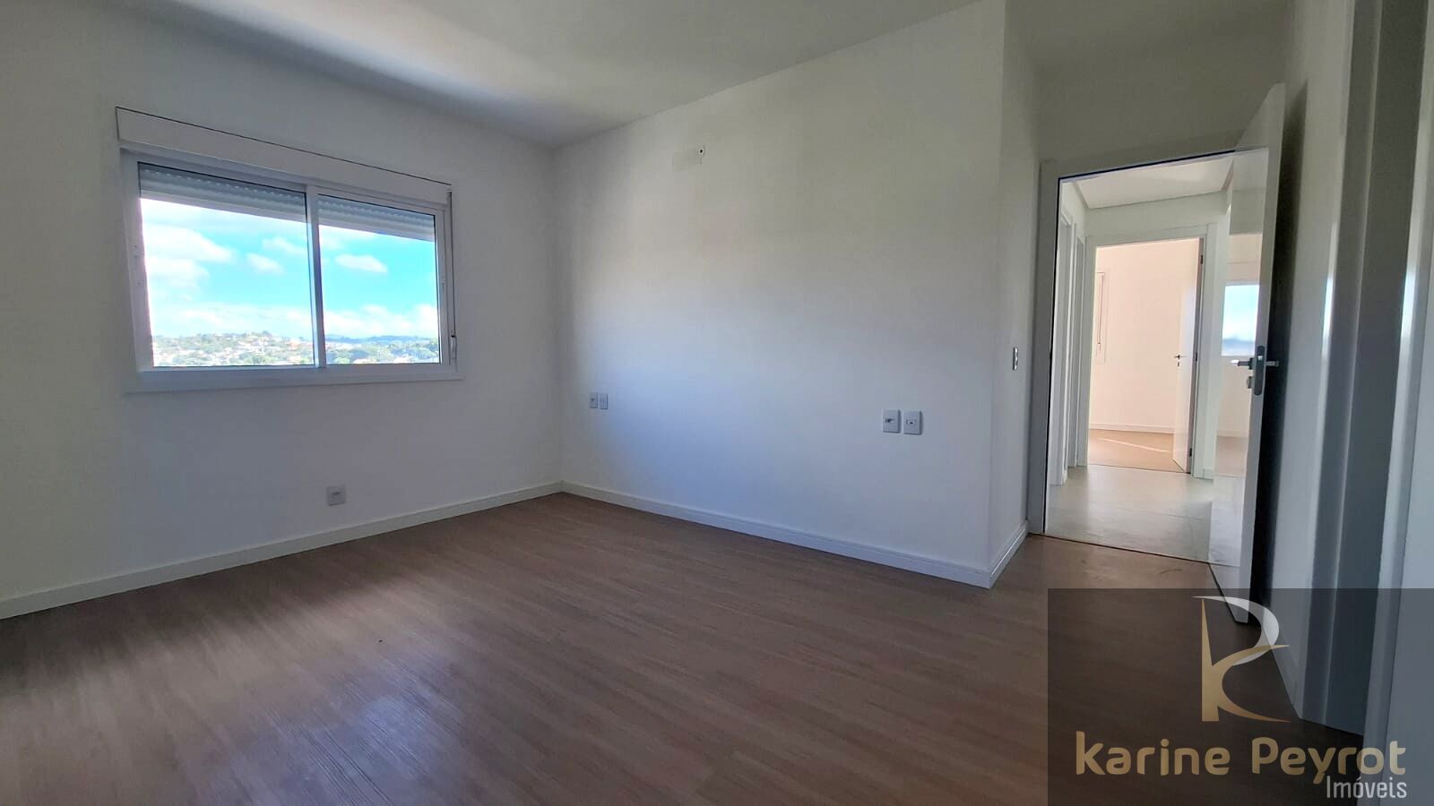 Apartamento à venda com 3 quartos, 86m² - Foto 9