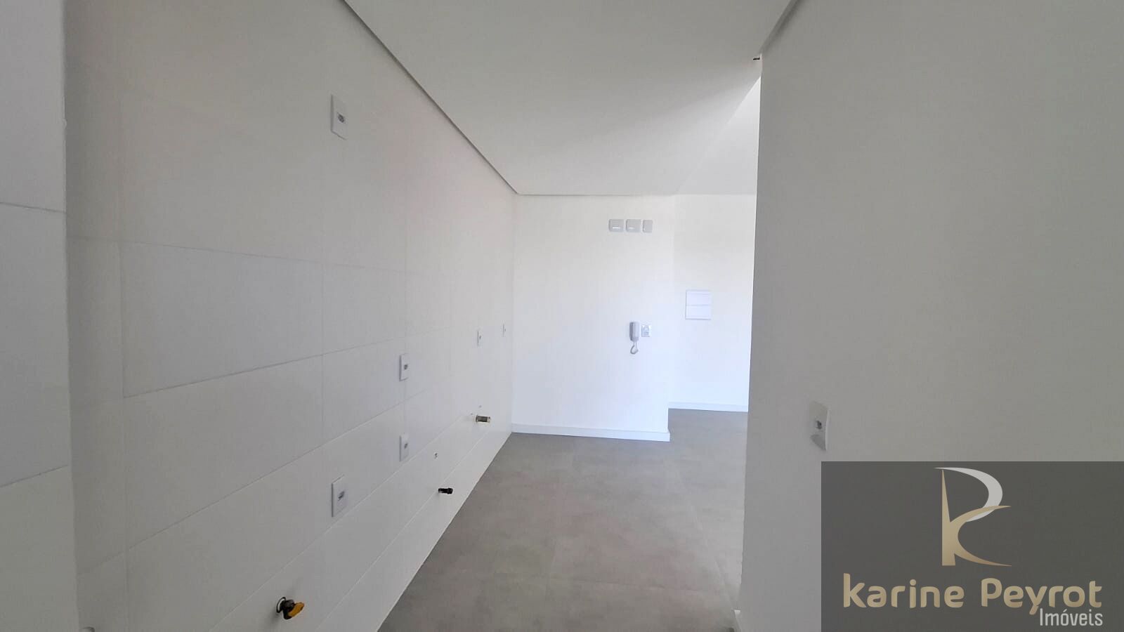 Apartamento à venda com 3 quartos, 86m² - Foto 12