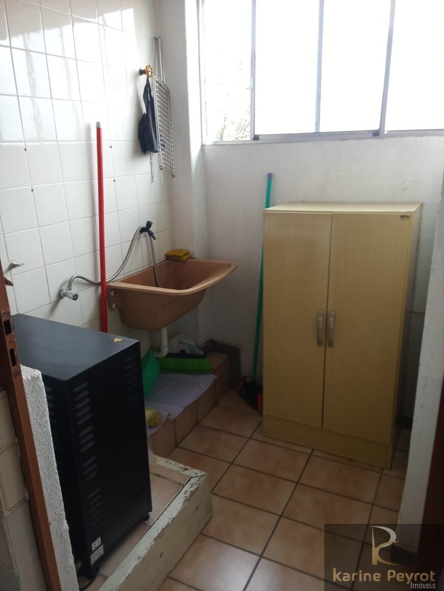 Apartamento à venda com 2 quartos, 50m² - Foto 23