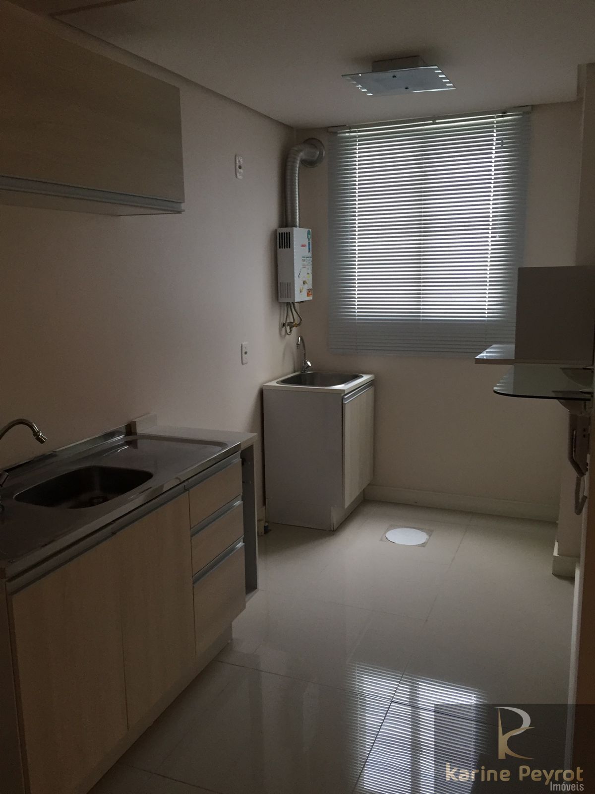 Apartamento à venda com 2 quartos, 53m² - Foto 13