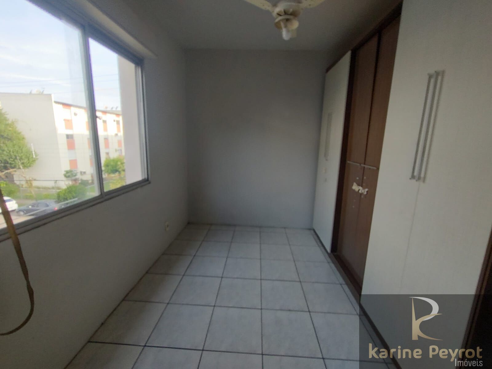 Apartamento à venda com 2 quartos, 60m² - Foto 10