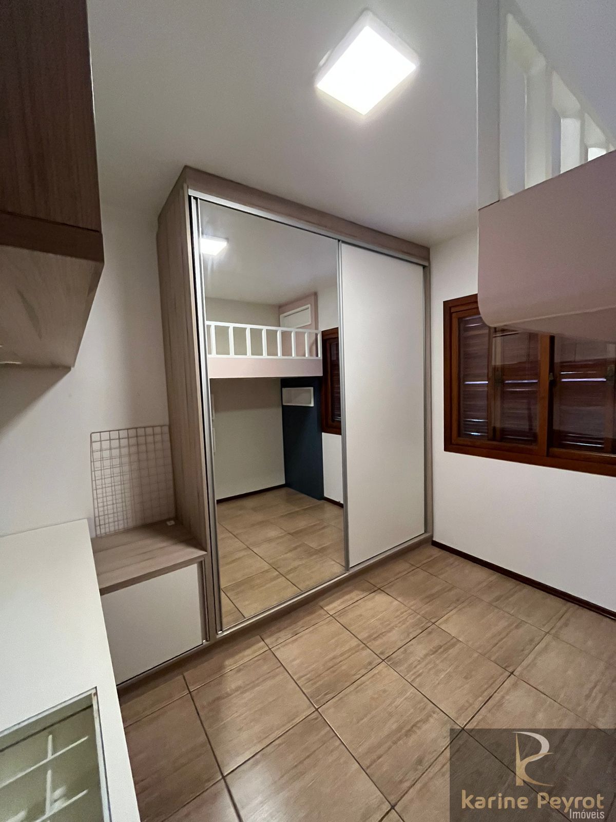 Casa à venda com 2 quartos, 85m² - Foto 9