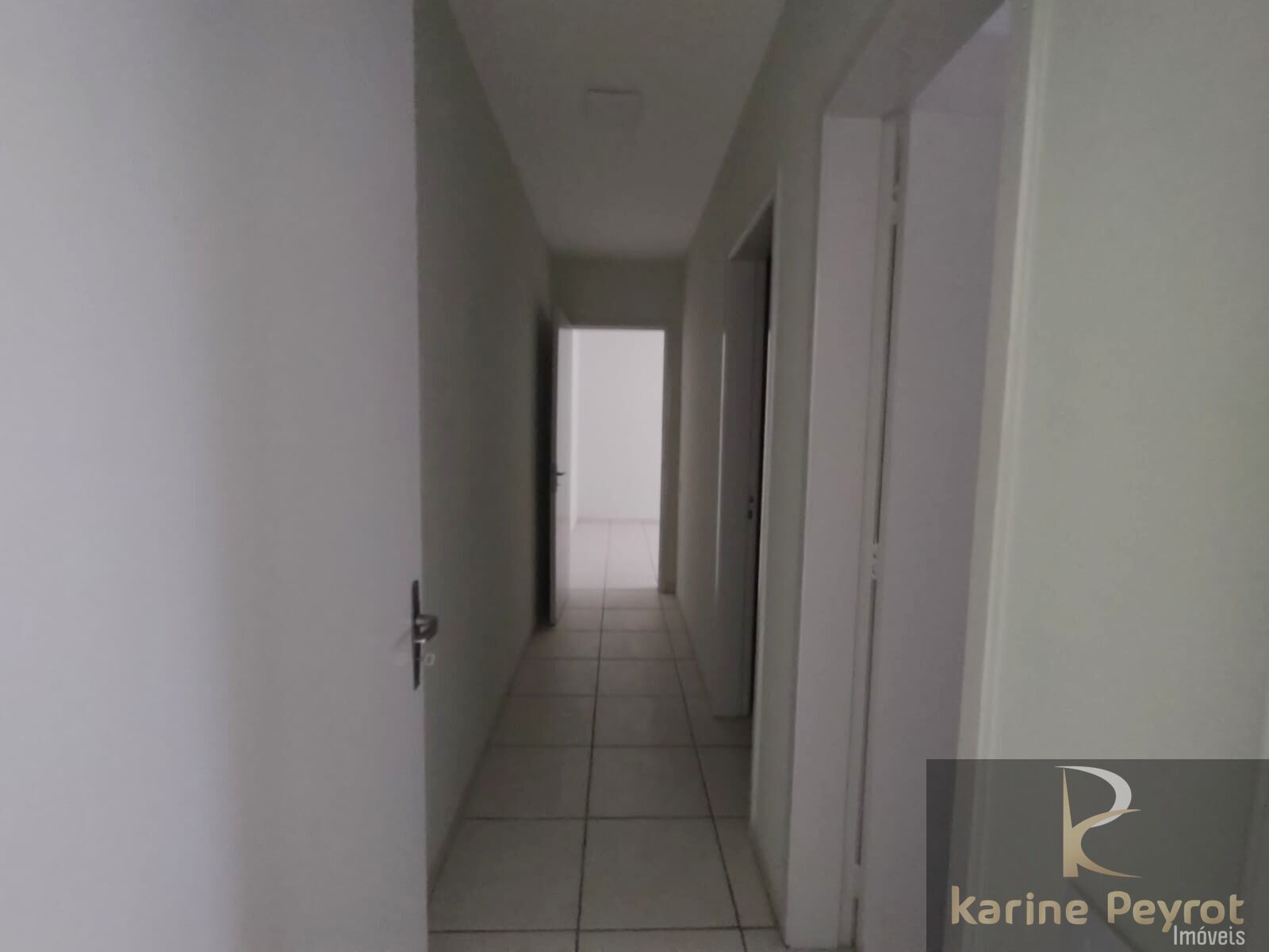 Apartamento à venda com 2 quartos, 65m² - Foto 9